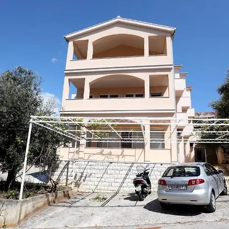 Adriatic View Haven 特罗吉尔